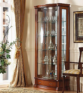 Витрина Disemobel 925 nogal-5 цвет орех 