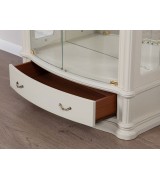 Витрина Disemobel 925 vainilla цвет белый